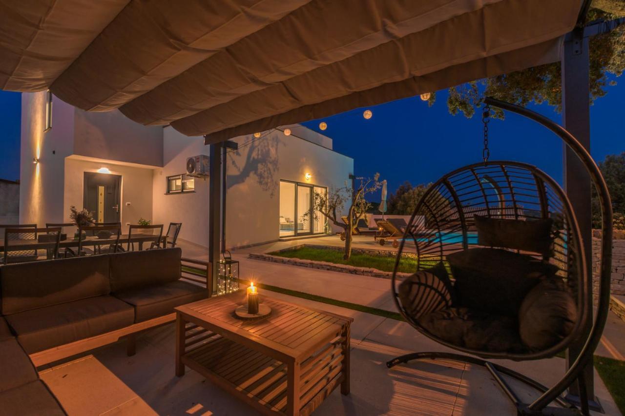 Vila Hana Pula Exterior photo